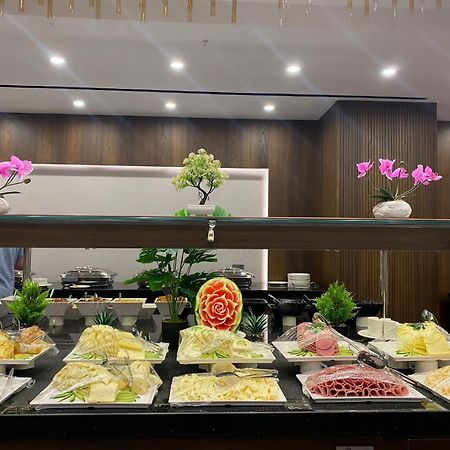 Ramada By Wyndham Istanbul Umraniye Hotel Kültér fotó